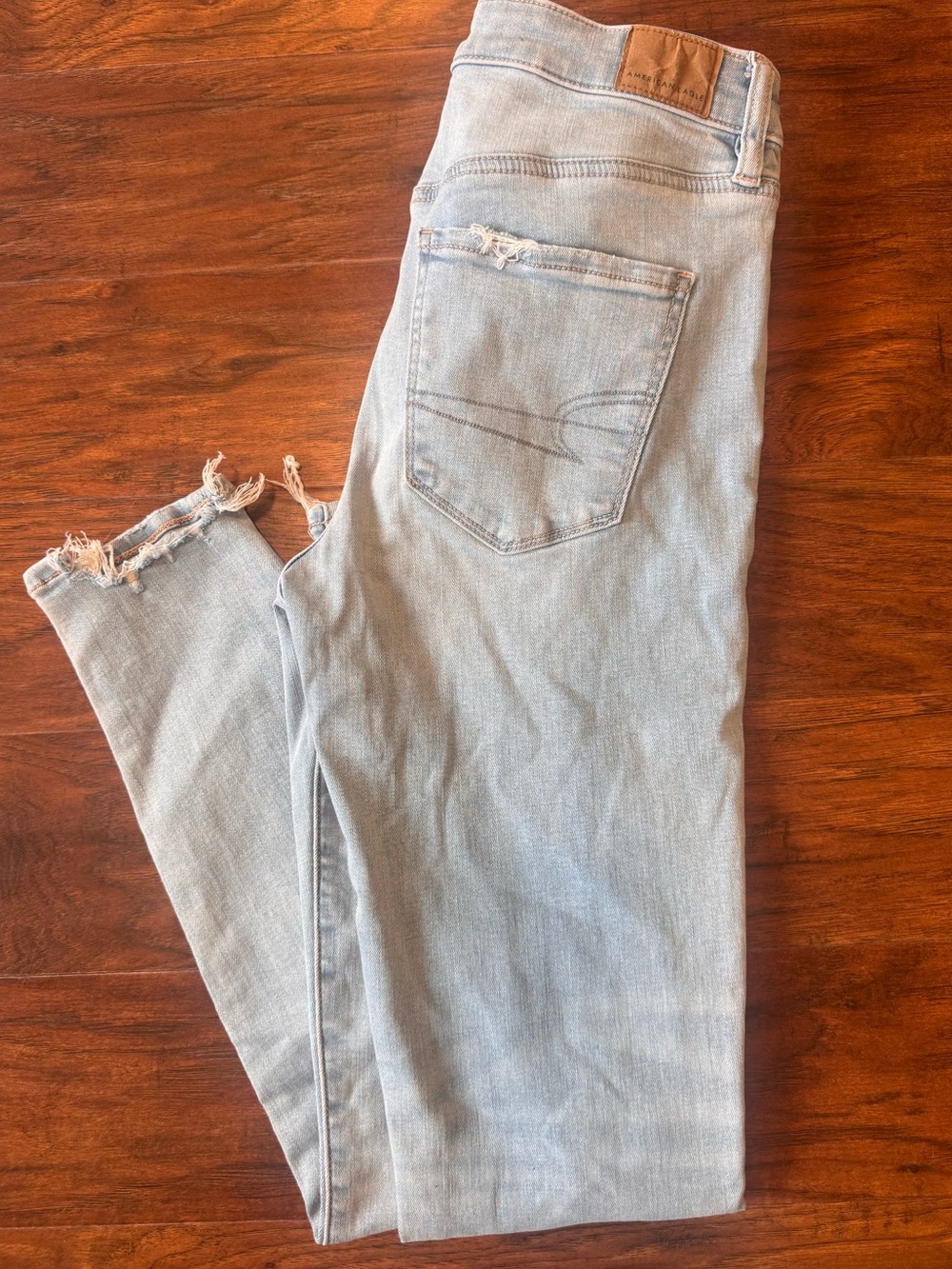 American Eagle Outfitters Light Blue Skinny Jeans
